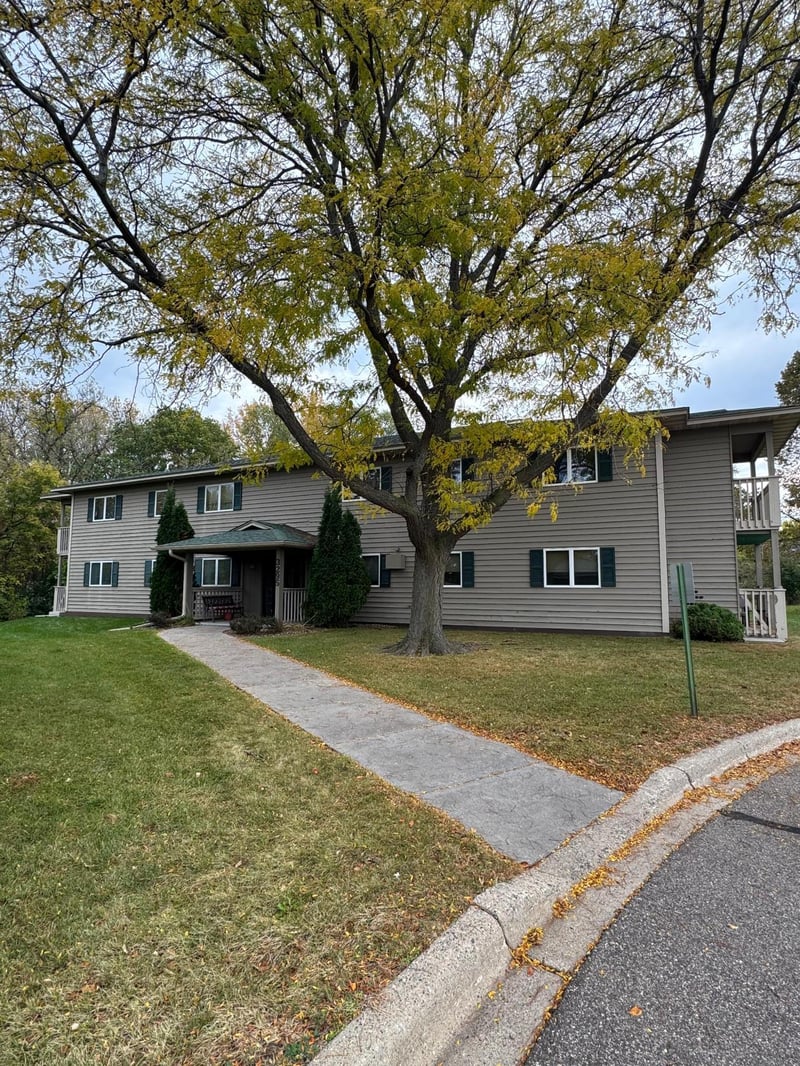 3295 80th St E #508, Inver Grove Heights, MN 55076