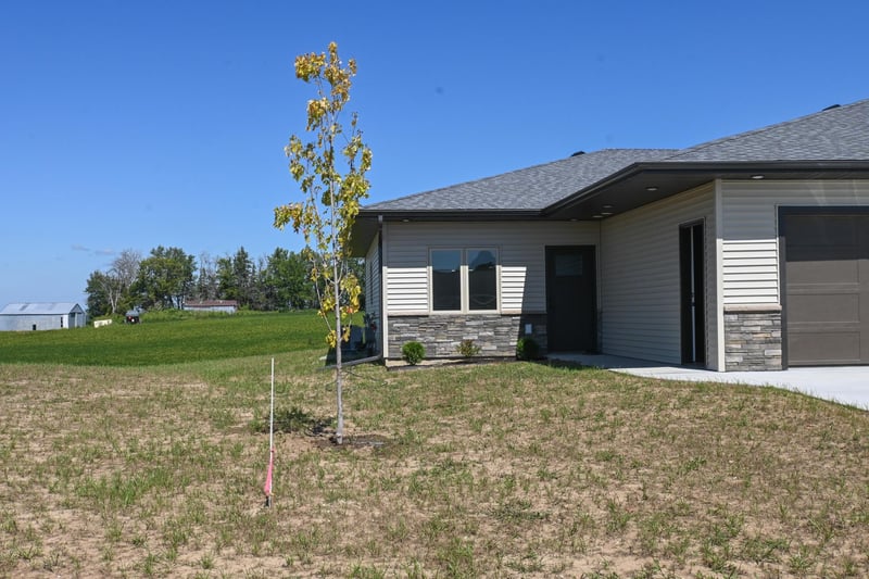 205 Diamond Ct, Wykoff, MN 55990