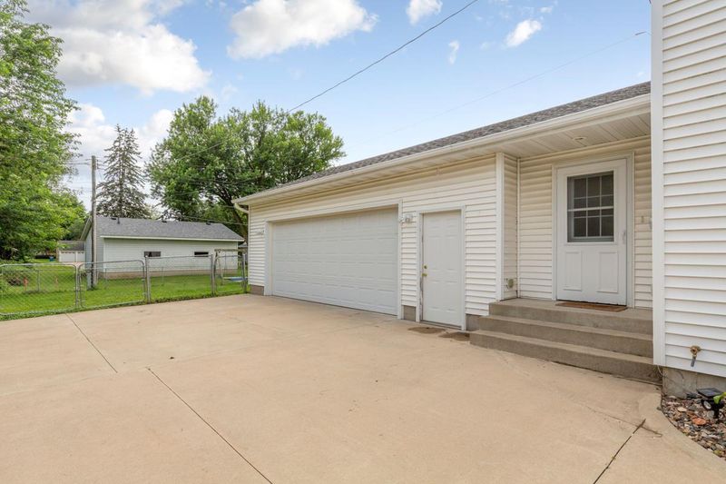 215 Plainview St, Owatonna, MN 55060