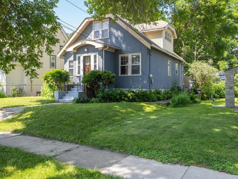 4038 5th St NE, Columbia Heights, MN 55421
