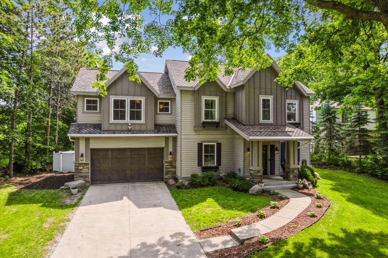 312 Barry Ave N, Wayzata, MN 55391