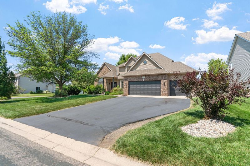 17747 Formosa Ave, Lakeville, MN 55044