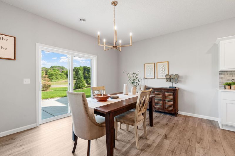 2452 Greenbriar Ln, Buffalo, MN 55313