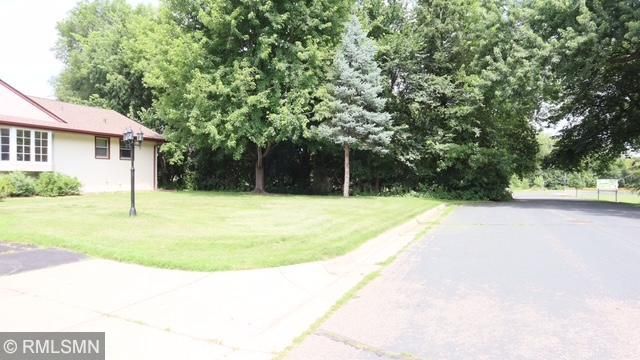 6007 Vincent Ave N, Minneapolis, MN 55430