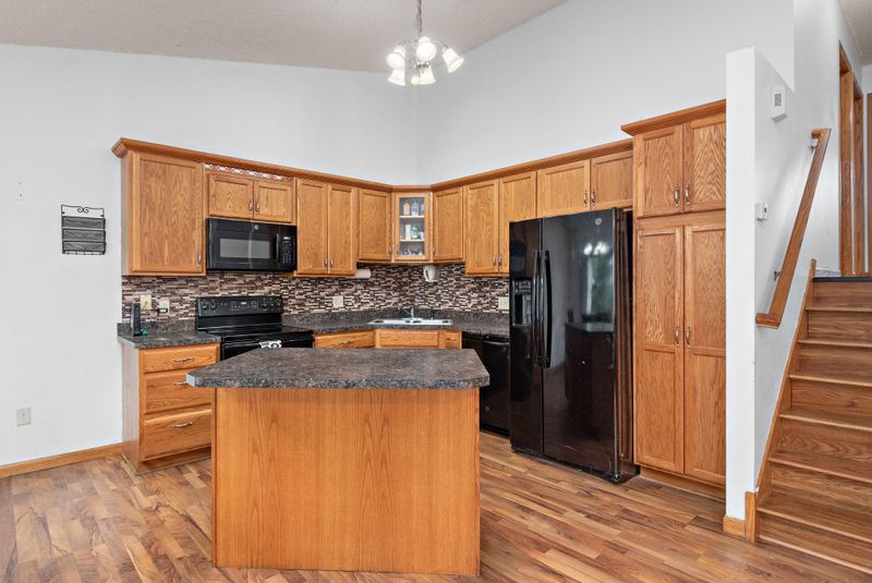 10183 180th Ln NW, Elk River, MN 55330