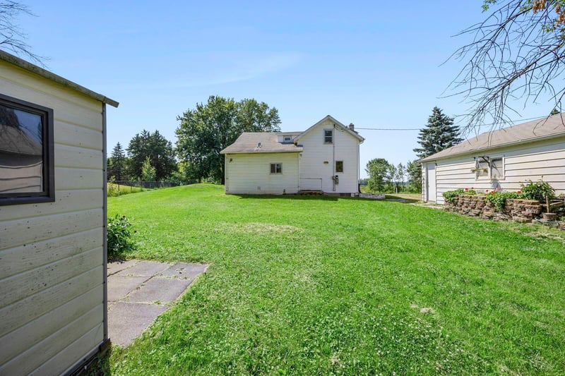 6320 Willow Dr, Hamel, MN 55340