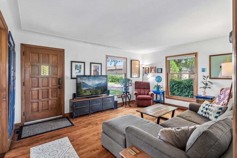 7533 Garfield Ave, Richfield, MN 55423