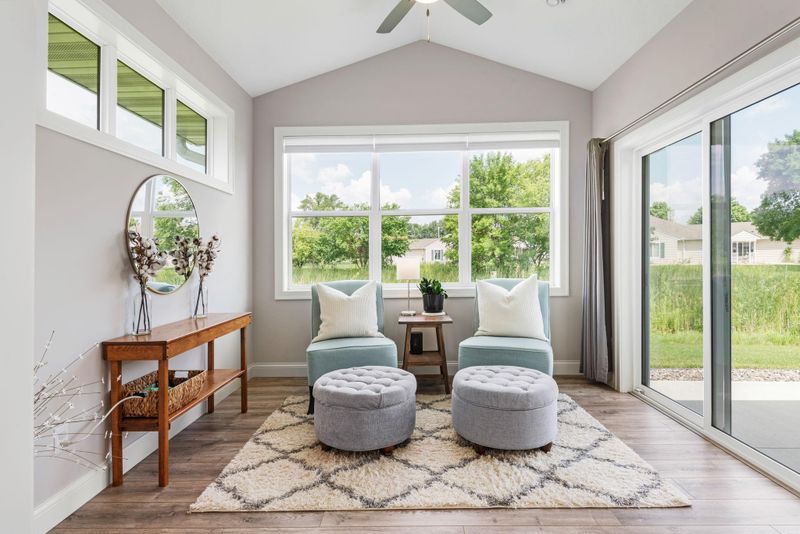 464 Laura Ln SE, Saint Michael, MN 55376