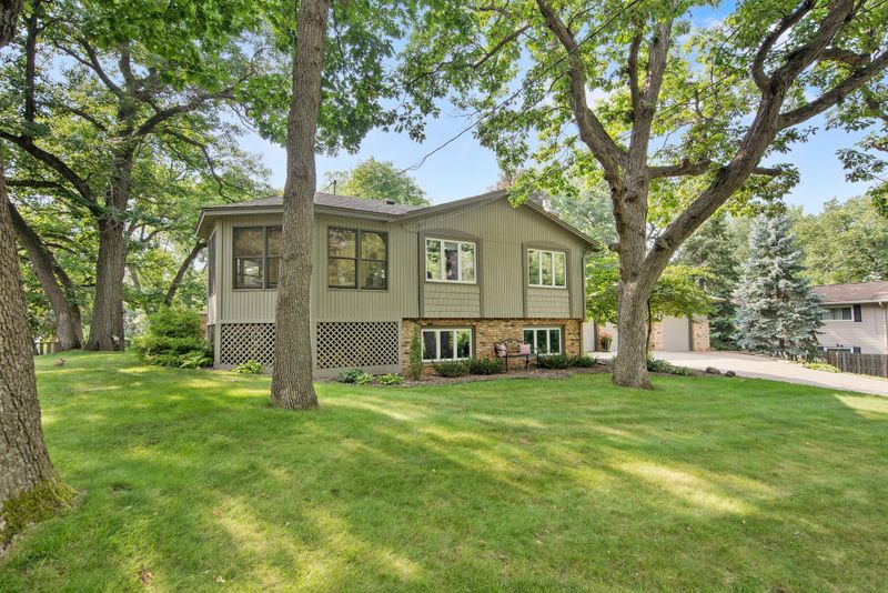 2177 Overlake Ave, White Bear Twp, MN 55110