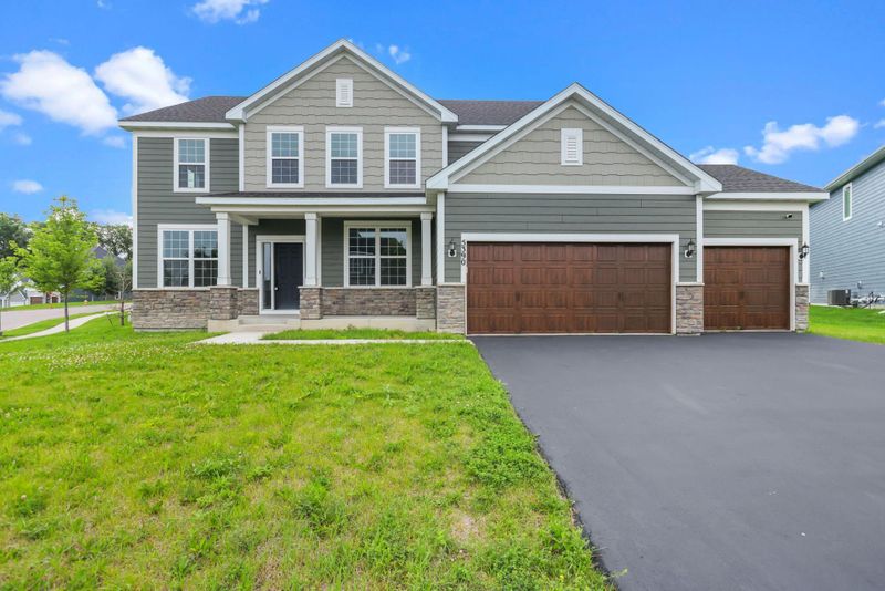 5390 Everest Ln N, Plymouth, MN 55446