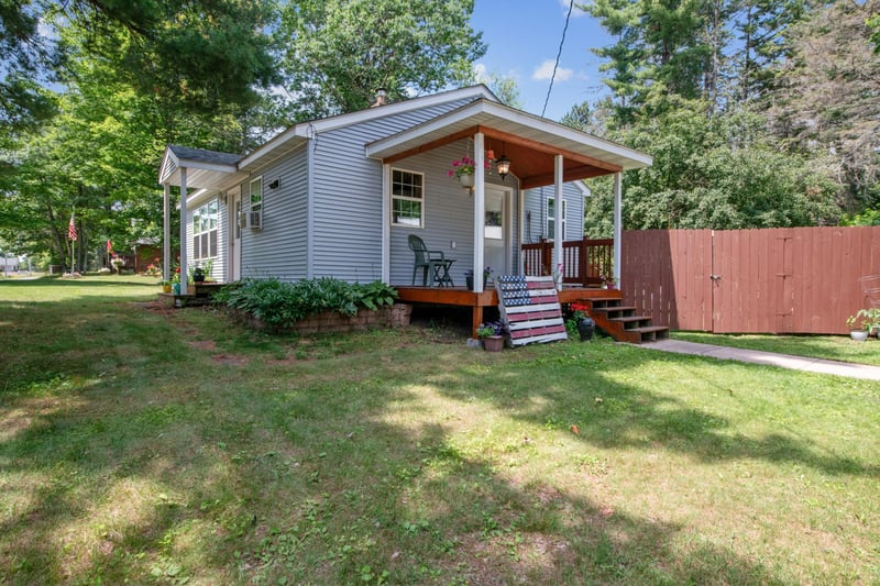 11711 E County Rd B, Lake Nebagamon, WI 54849