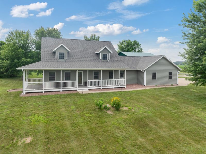 N13013 Primrose Rd, Trempealeau, WI 54661