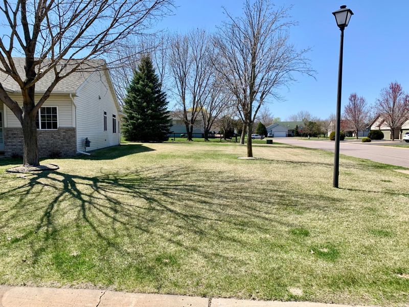 8399 Parkington Ave NE, Elk River, MN 55330