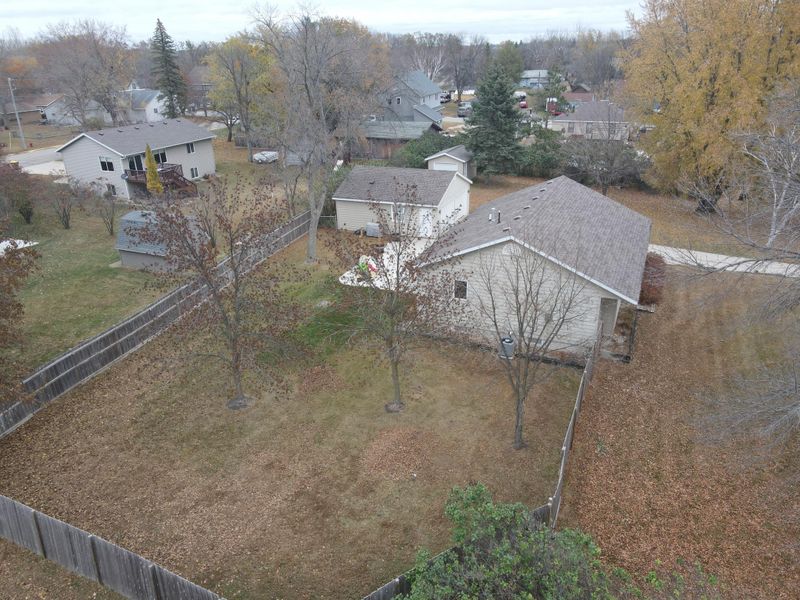 498 Agnes St, Spicer, MN 56288