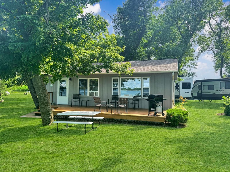 50 Shady Rest Rd, Garvin, MN 56132