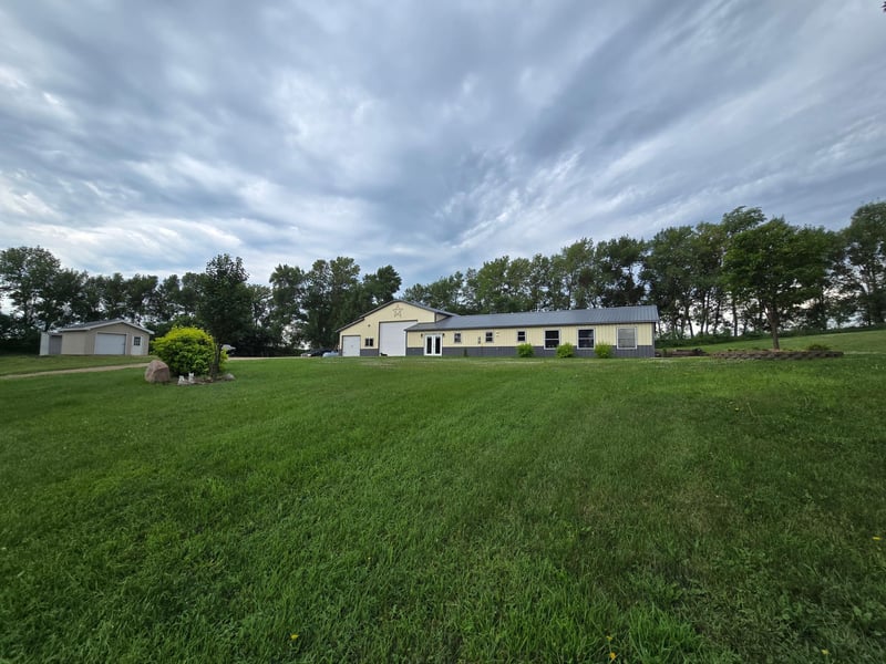 7460 Unity Dr SW, Kensington, MN 56343