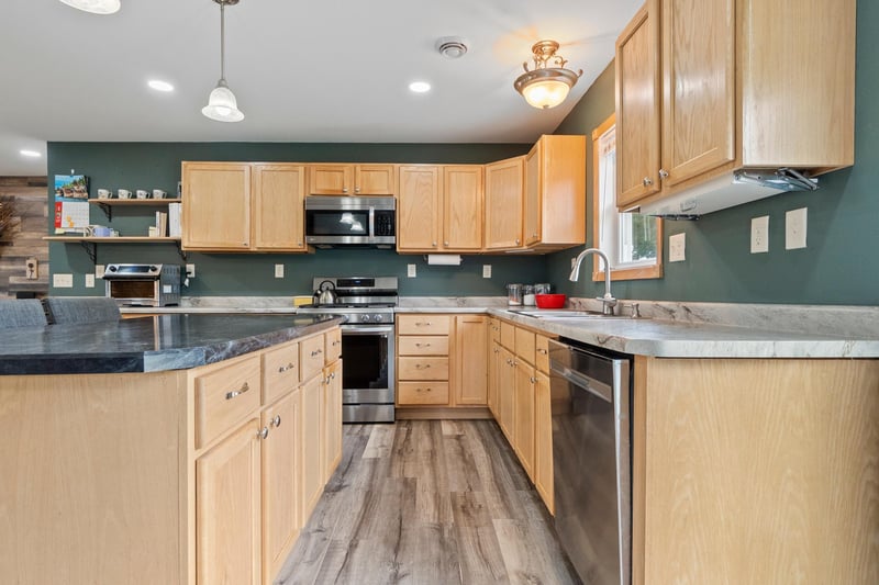 7460 Unity Dr SW, Kensington, MN 56343
