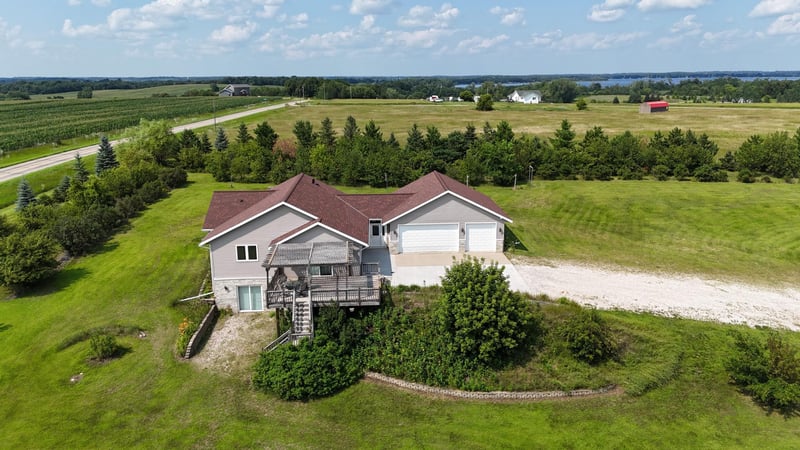 41204 Engstrom Beach Rd, Dent, MN 56528