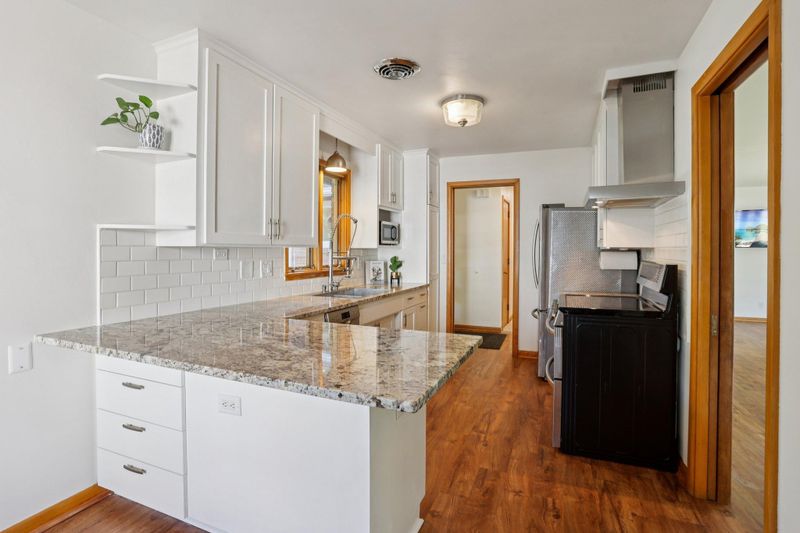 5700 Grandview Blvd, Mound, MN 55364