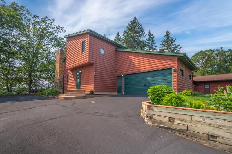 203 Park Dr, Balsam Lake, WI 54810