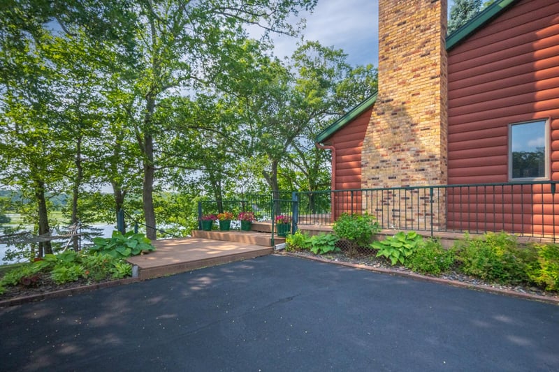 203 Park Dr, Balsam Lake, WI 54810