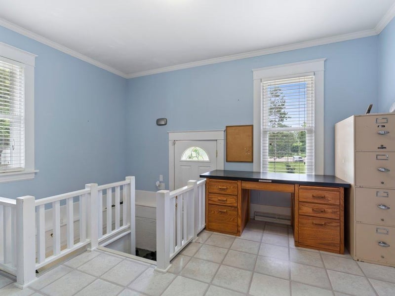 305 South St W, Eagle Bend, MN 56446