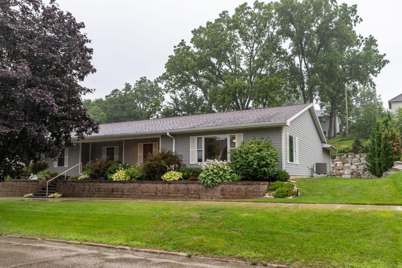 413 Fillmore St W, Preston, MN 55965