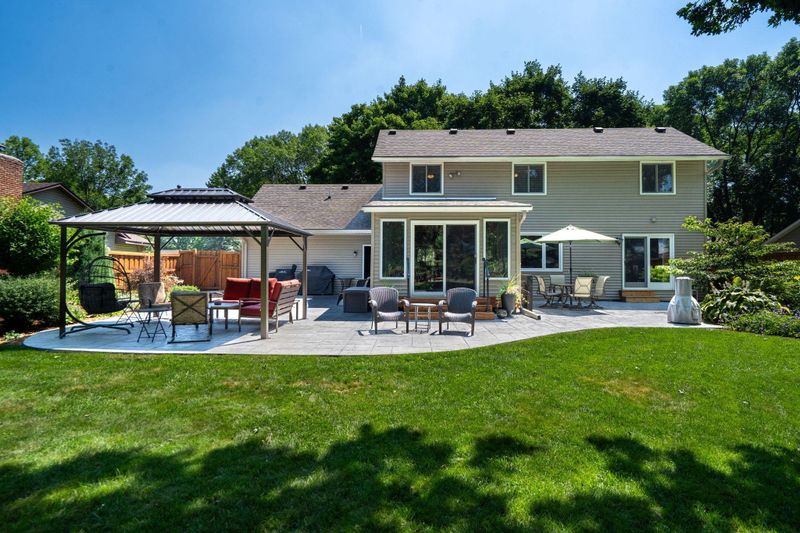 10315 Boundary Creek Ter, Maple Grove, MN 55369