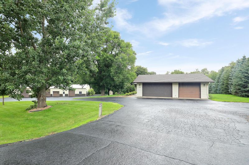 11056 26th St NE, Saint Michael, MN 55376