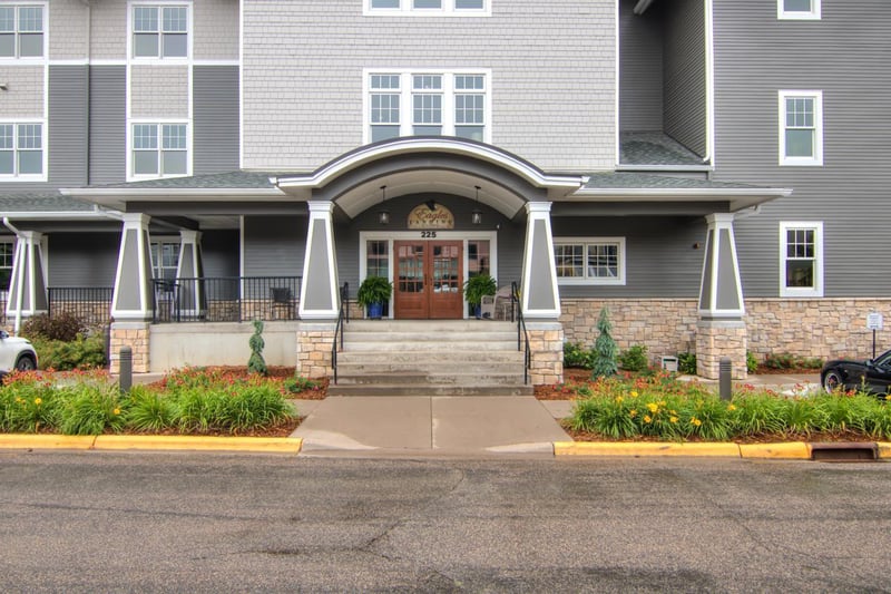 225 Lawrence Blvd W #404, Wabasha, MN 55981