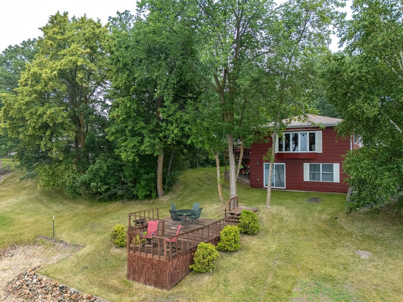 39326 W Shore Dr SE, Erskine, MN 56535
