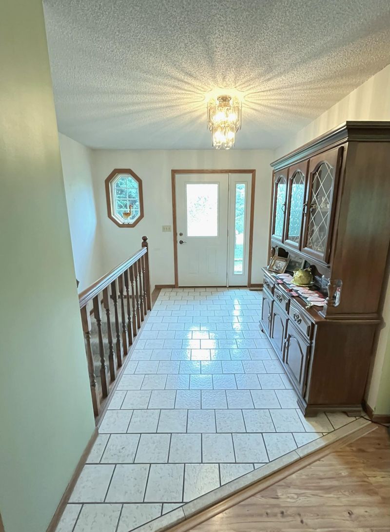 19080 Eidelweiss St NW, Cedar, MN 55011