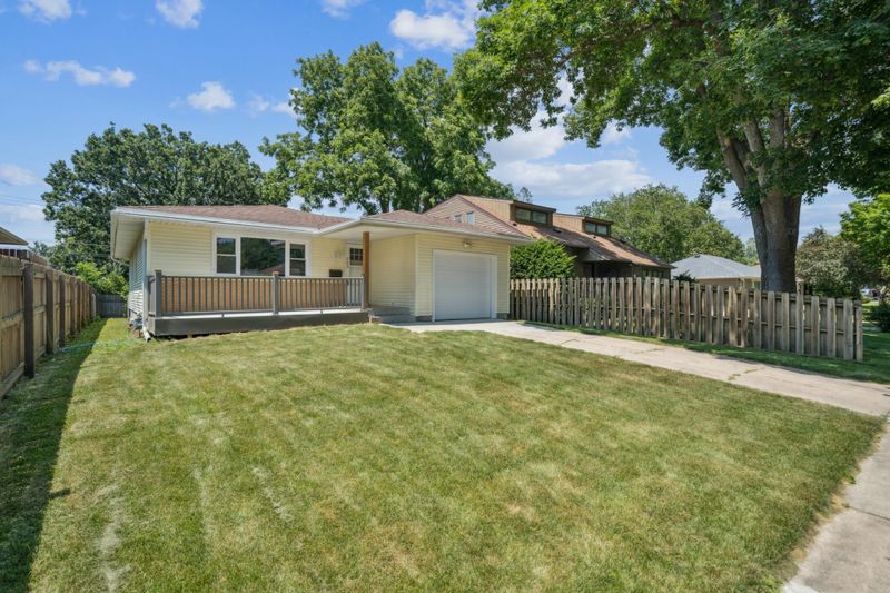 705 16th Ave NE, Rochester, MN 55906