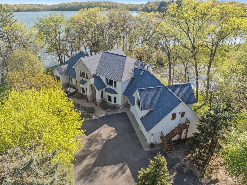 11507 42nd St SE, Clear Lake, MN 55319
