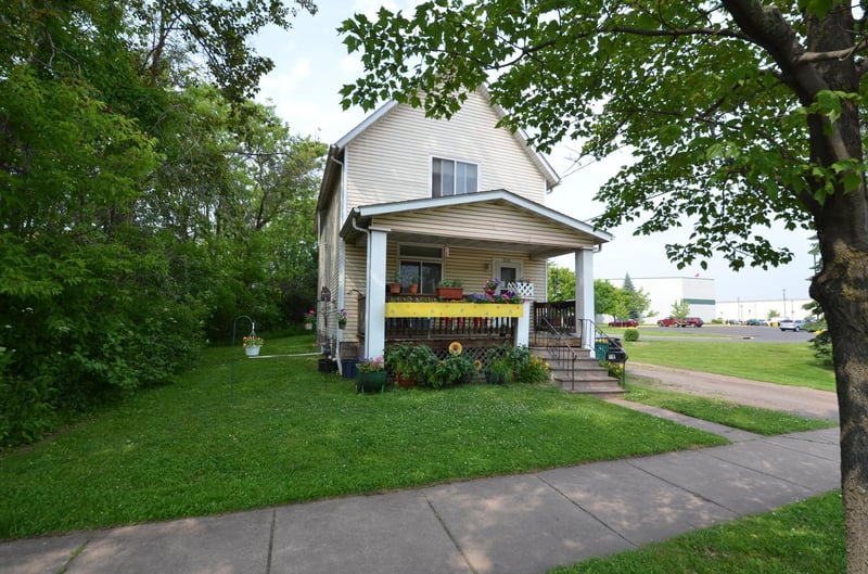 5111 Wadena St, Duluth, MN 55807
