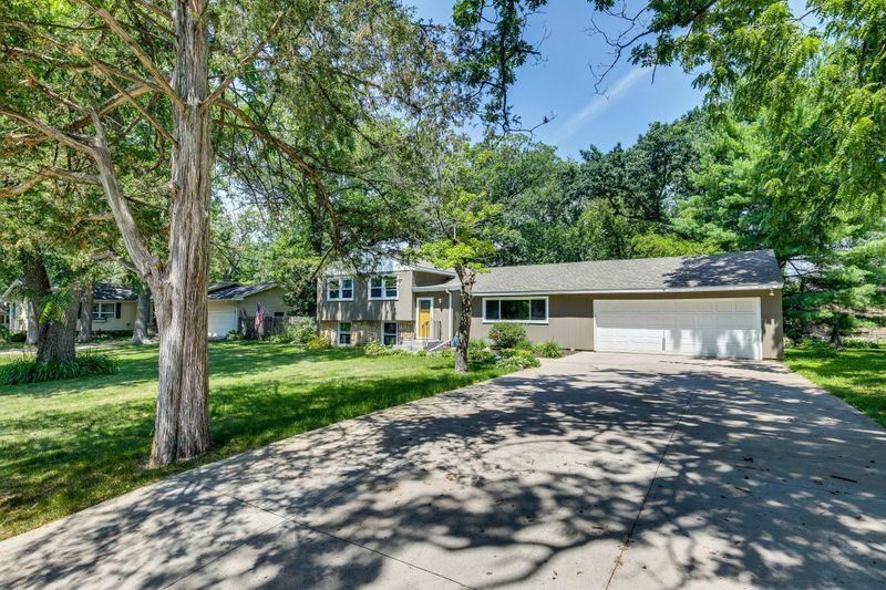 2643 1st St, White Bear Twp, MN 55110