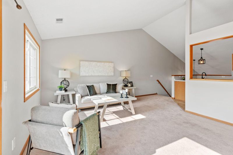 7539 Derby Ln, Shakopee, MN 55379