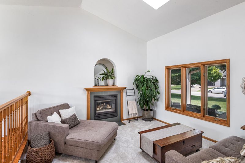 101 Dell Ave, La Crescent, MN 55947