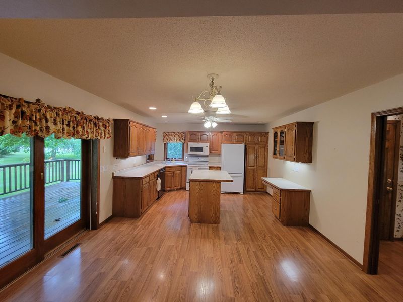 715 2nd Ave S, Waite Park, MN 56387