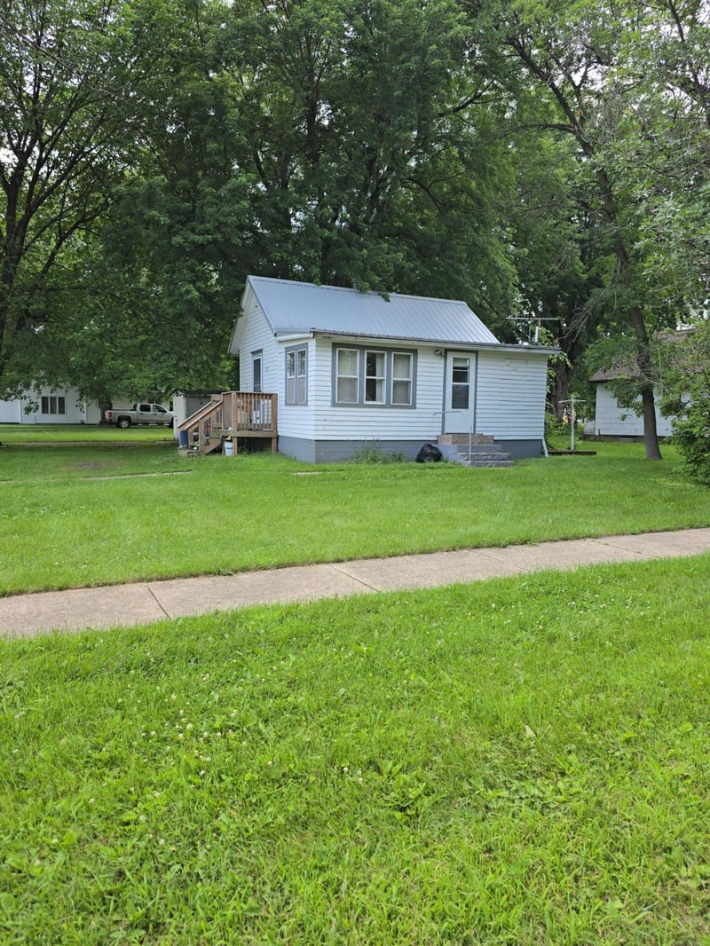 101 N Maryland Ave, Fulda, MN 56131
