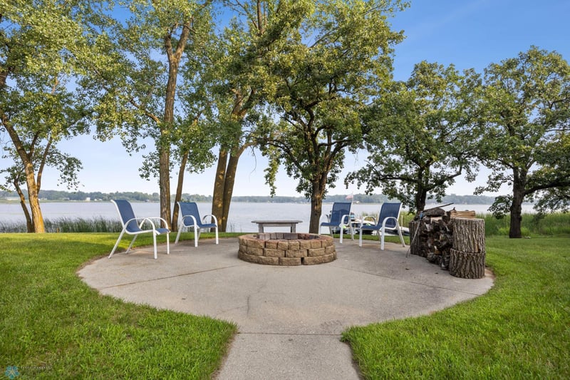 49459 300th St, Henning, MN 56551