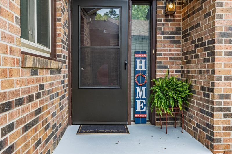 2442 Mendelssohn Ln N #430, Golden Valley, MN 55427