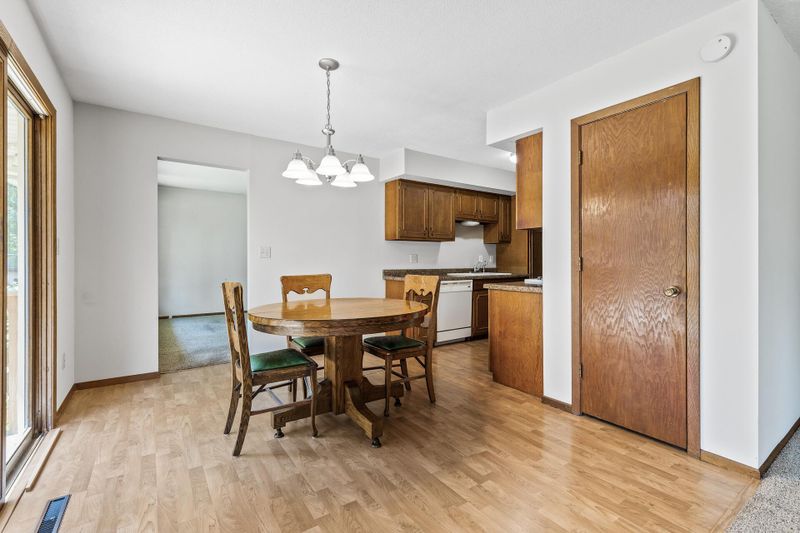 1612 Euclid St, Saint Paul, MN 55106