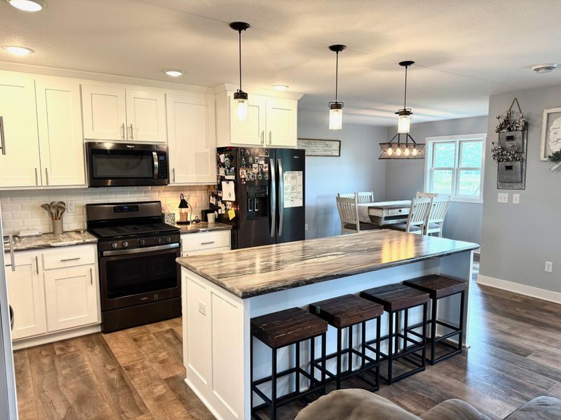 1010 2nd Ave SW, Roseau, MN 56751