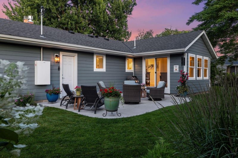 6124 Beard Ave S, Edina, MN 55410