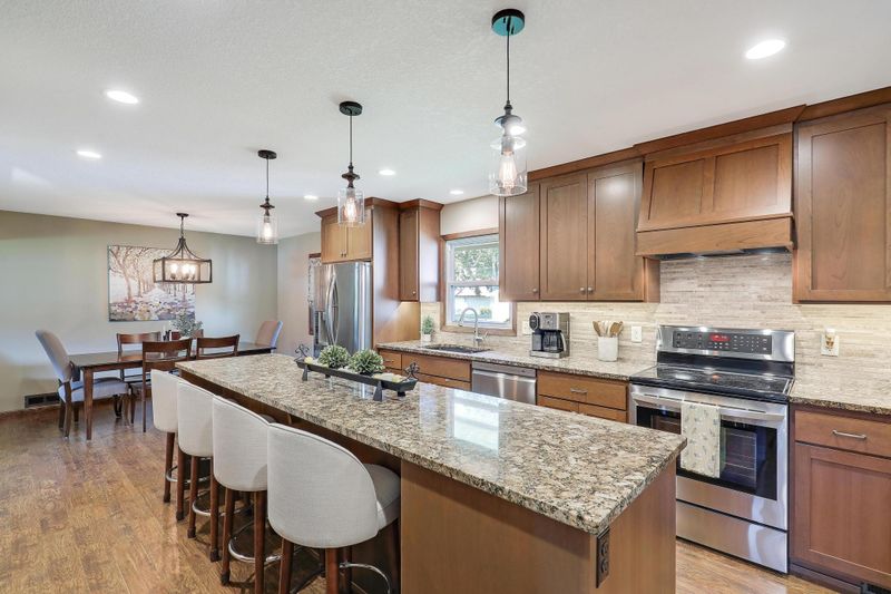 500 5th Ave NE, Osseo, MN 55369