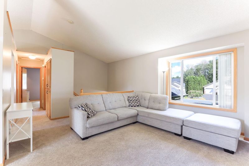 2840 233rd Ln NW, Saint Francis, MN 55070