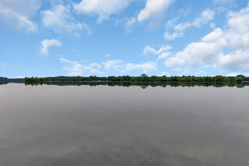 3678 Riviera Rd, Sartell, MN 56377
