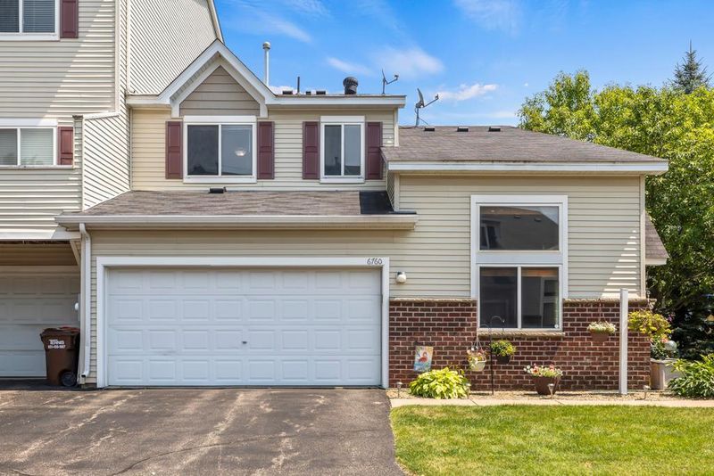 6760 Meadow Grass Ln S, Cottage Grove, MN 55016