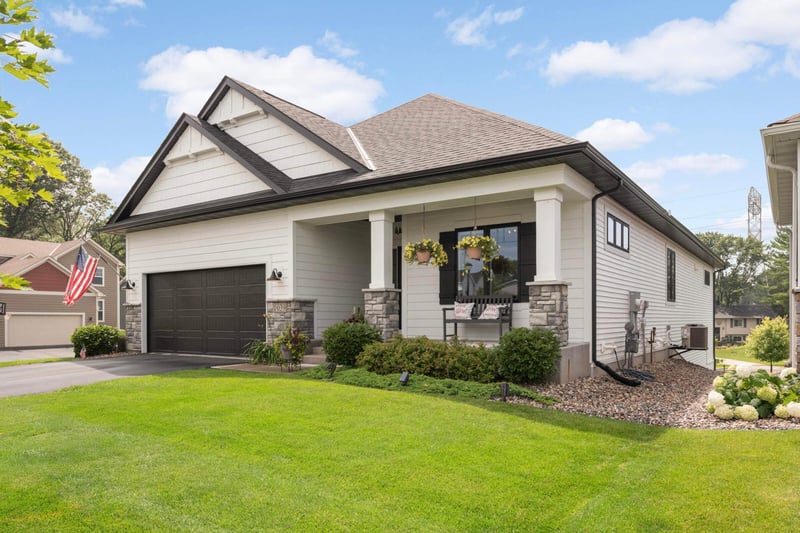 1039 Spruce St, Newport, MN 55055